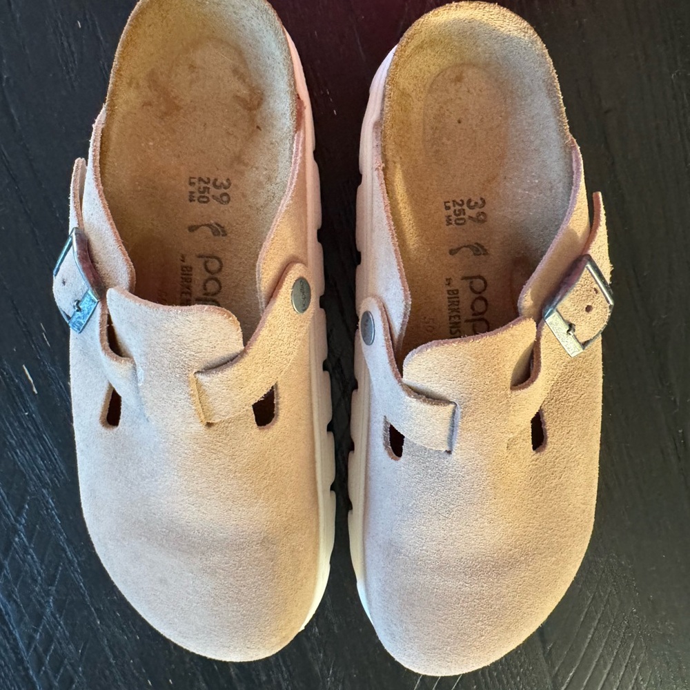 Beige Birkenstock Boston Chunky